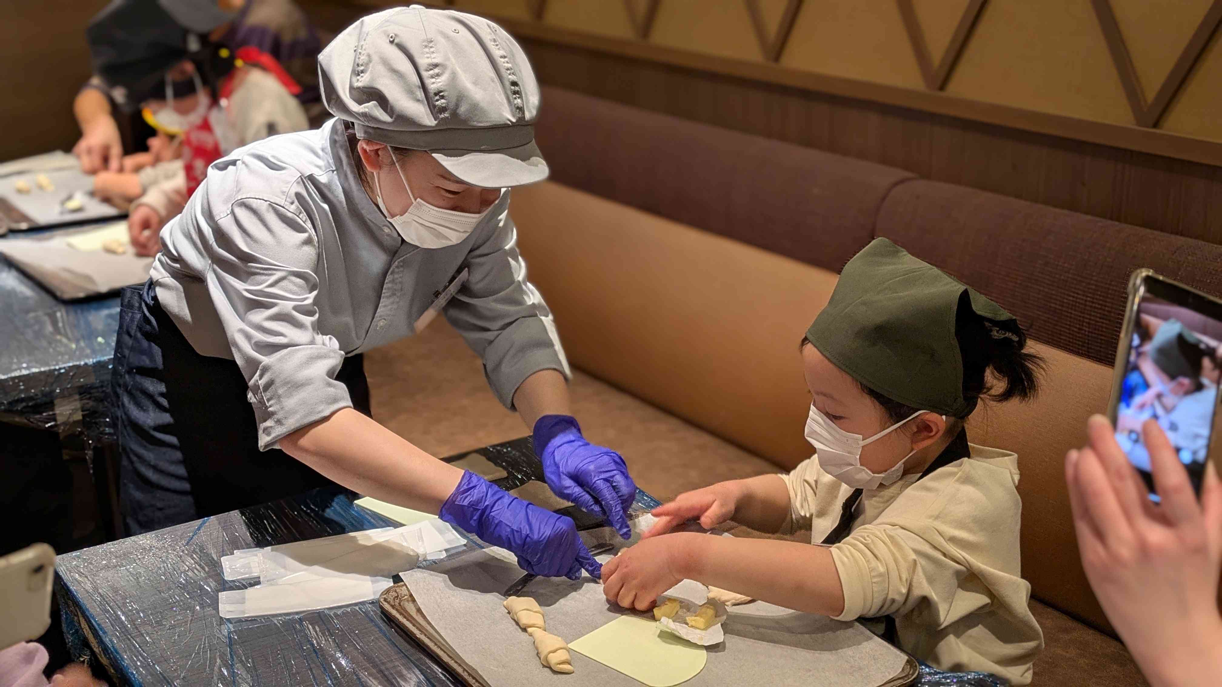 親子パン教室(コースカベイサイドストアーズ)