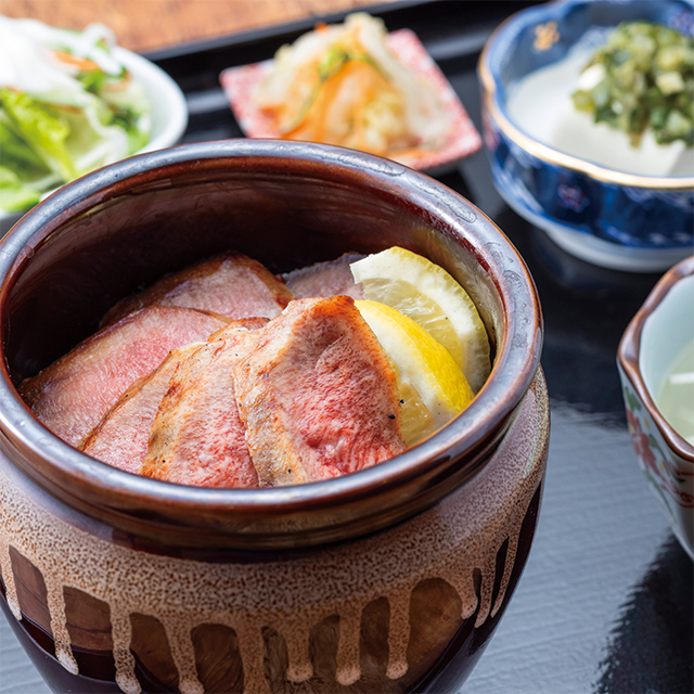 希少部位　数量限定　たん元の壷飯御膳　1892円(税込)